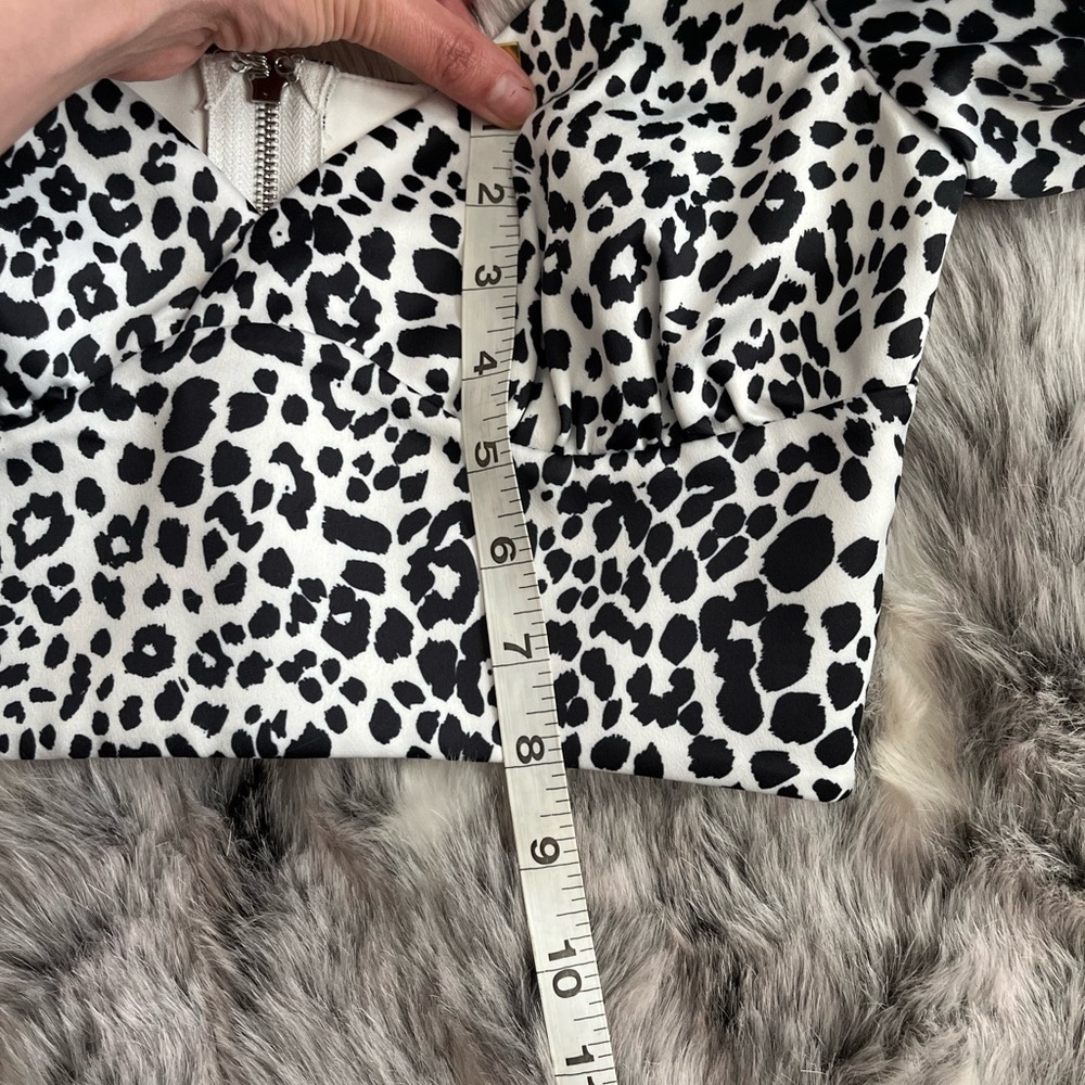 House of CB Lou Dalmation Print Puff Sleeve Crop Top Black & White Size XS/2-4 - Picture 8 of 8